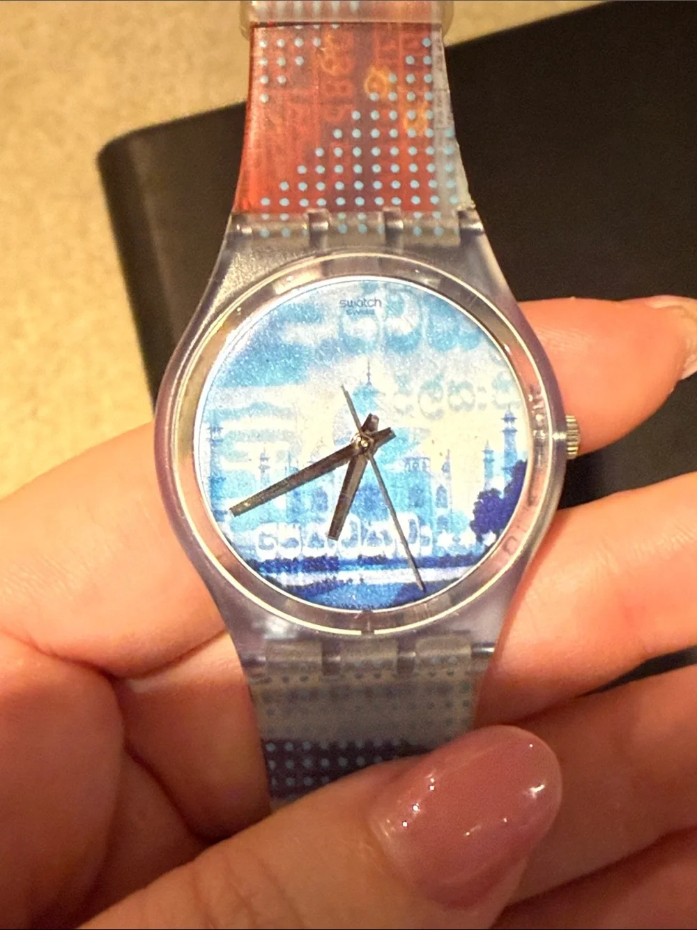 Swatch vibrant analog
